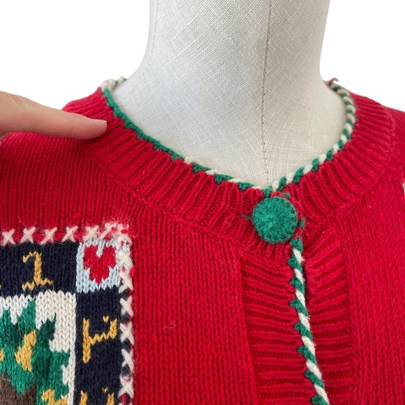 Design Options Cardigan 12 Days of Christmas Holiday Sweater Wearable Art Medium - Picture 13 of 15